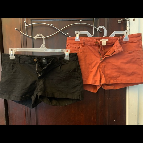 Bundle of H&M Short Shorts - Picture 1 of 3